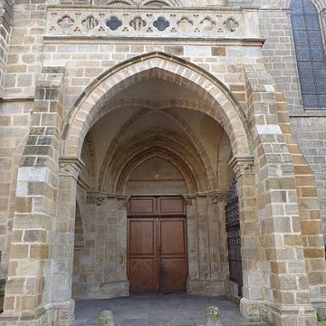 Collégiale Saint-Cerneuf de Billom