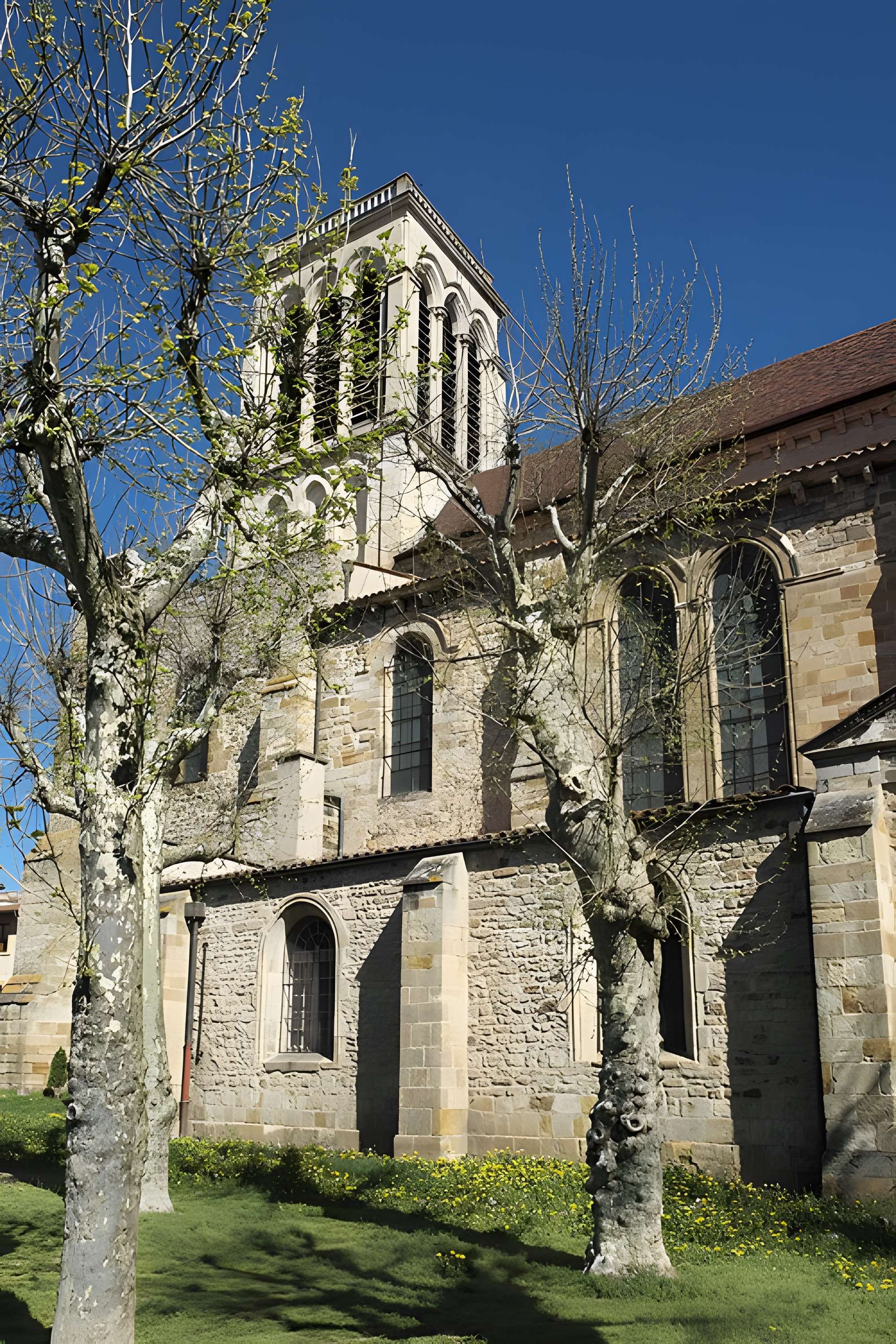 Collégiale Saint-Cerneuf de Billom