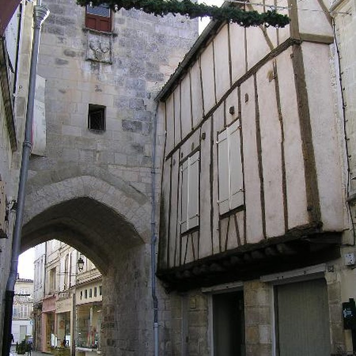 Photo de Tour de lHorloge de Saint-Jean-dAngély