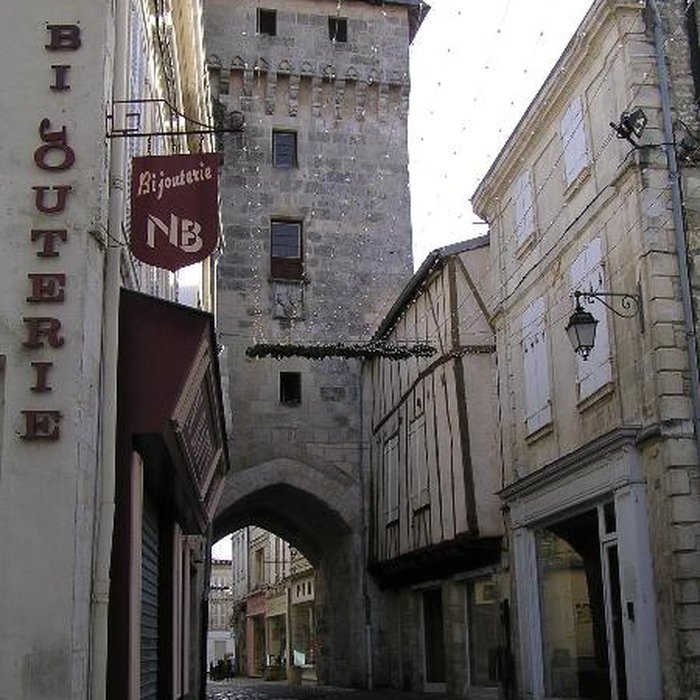 Photo de Tour de lHorloge de Saint-Jean-dAngély