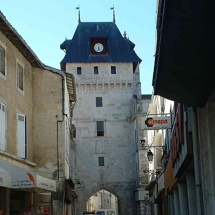 Photo de Tour de lHorloge de Saint-Jean-dAngély