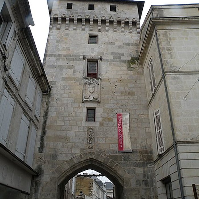 Photo de Tour de lHorloge de Saint-Jean-dAngély