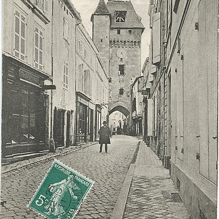 Photo de Tour de lHorloge de Saint-Jean-dAngély
