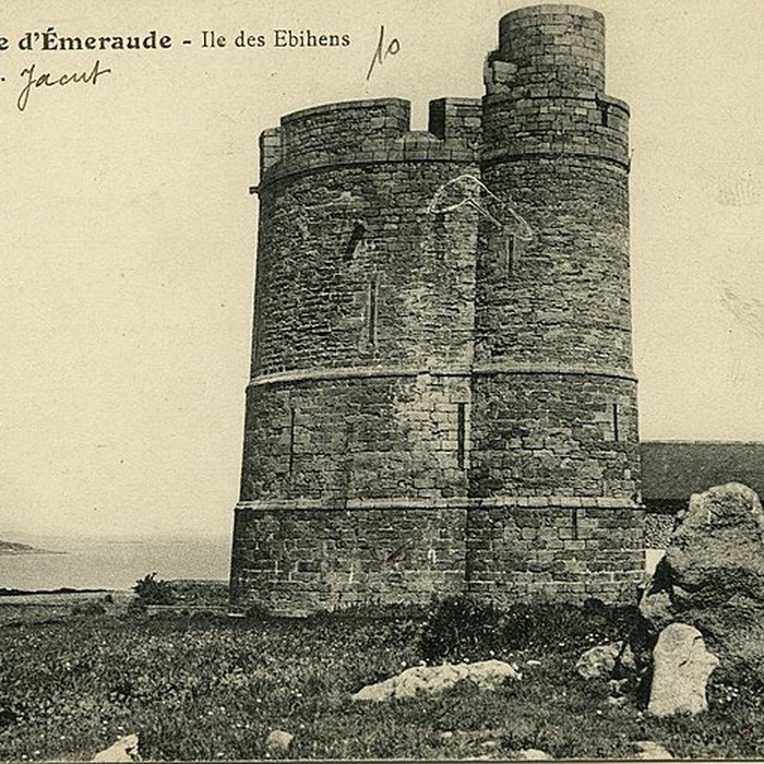 Photo de Tour des Hébihens de Saint-Jacut
