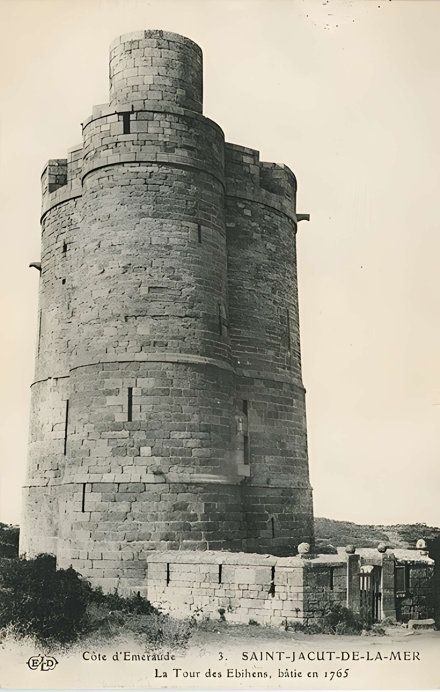 Tour des Hébihens de Saint-Jacut