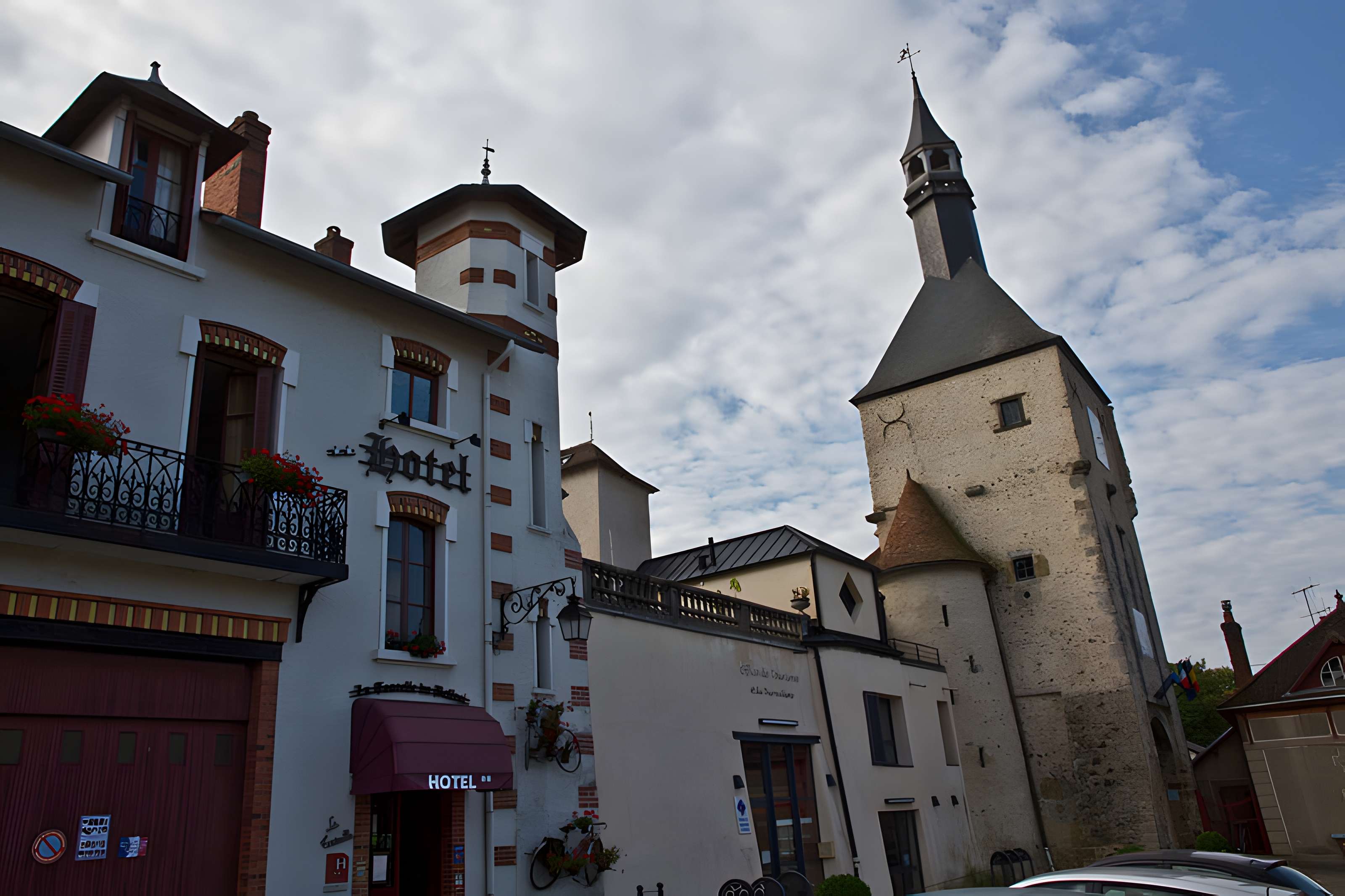 Tour du beffroi de Bourbon-Lancy