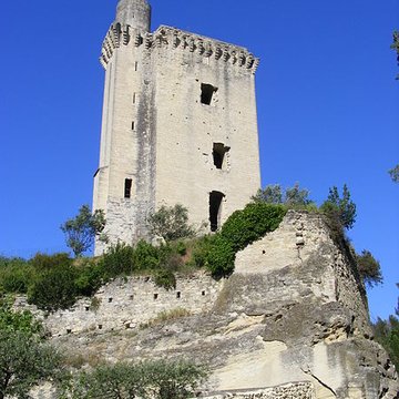 Tour du Cardinal Grimaldi de Barbentane