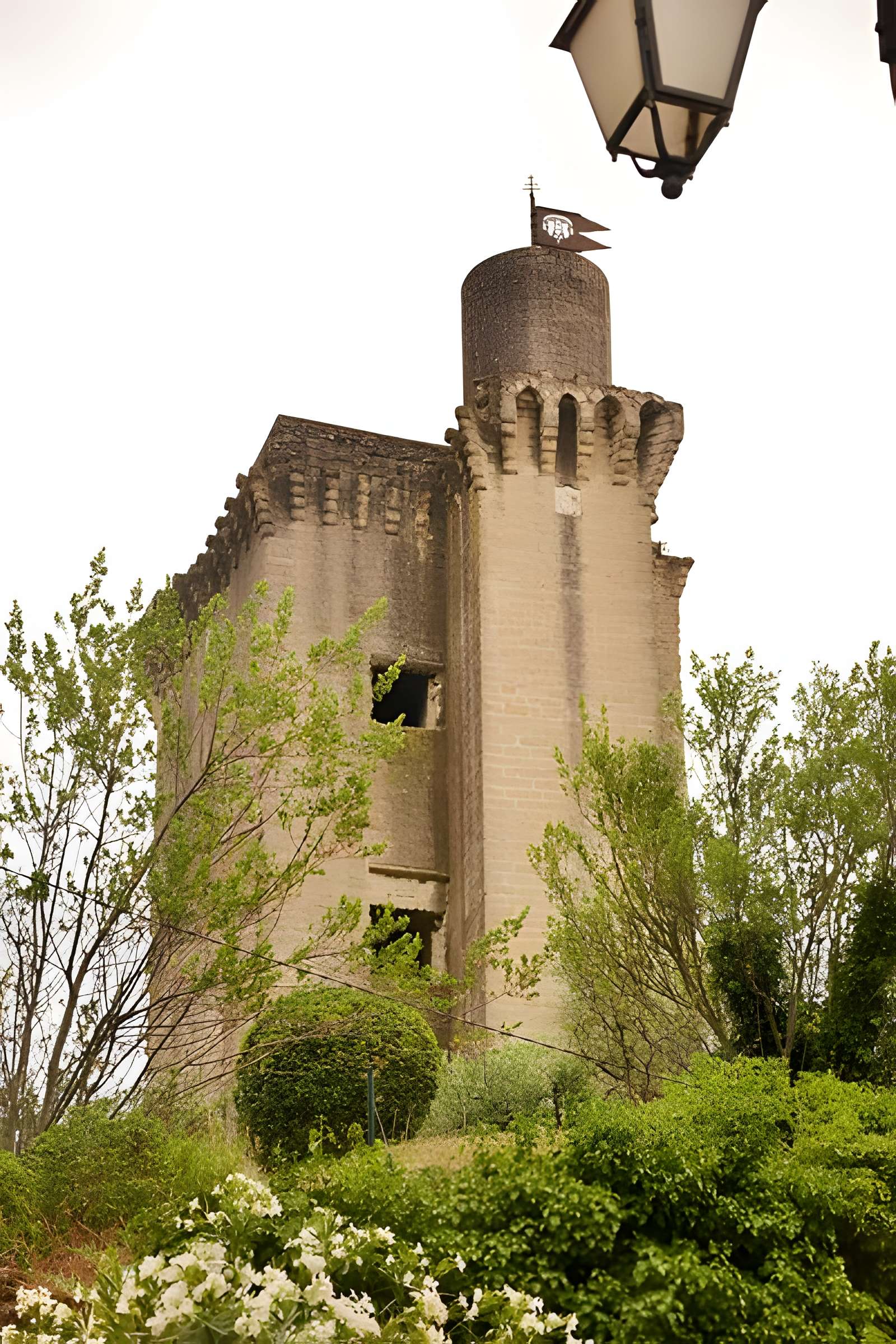 Tour du Cardinal Grimaldi de Barbentane