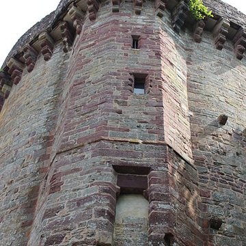 Tour du château ou ancien donjon ancienne prison