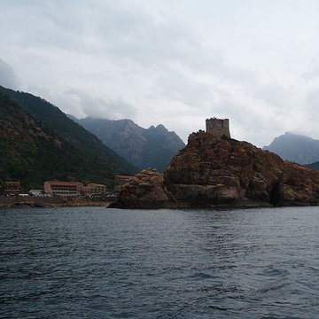 Tour génoise de Porto