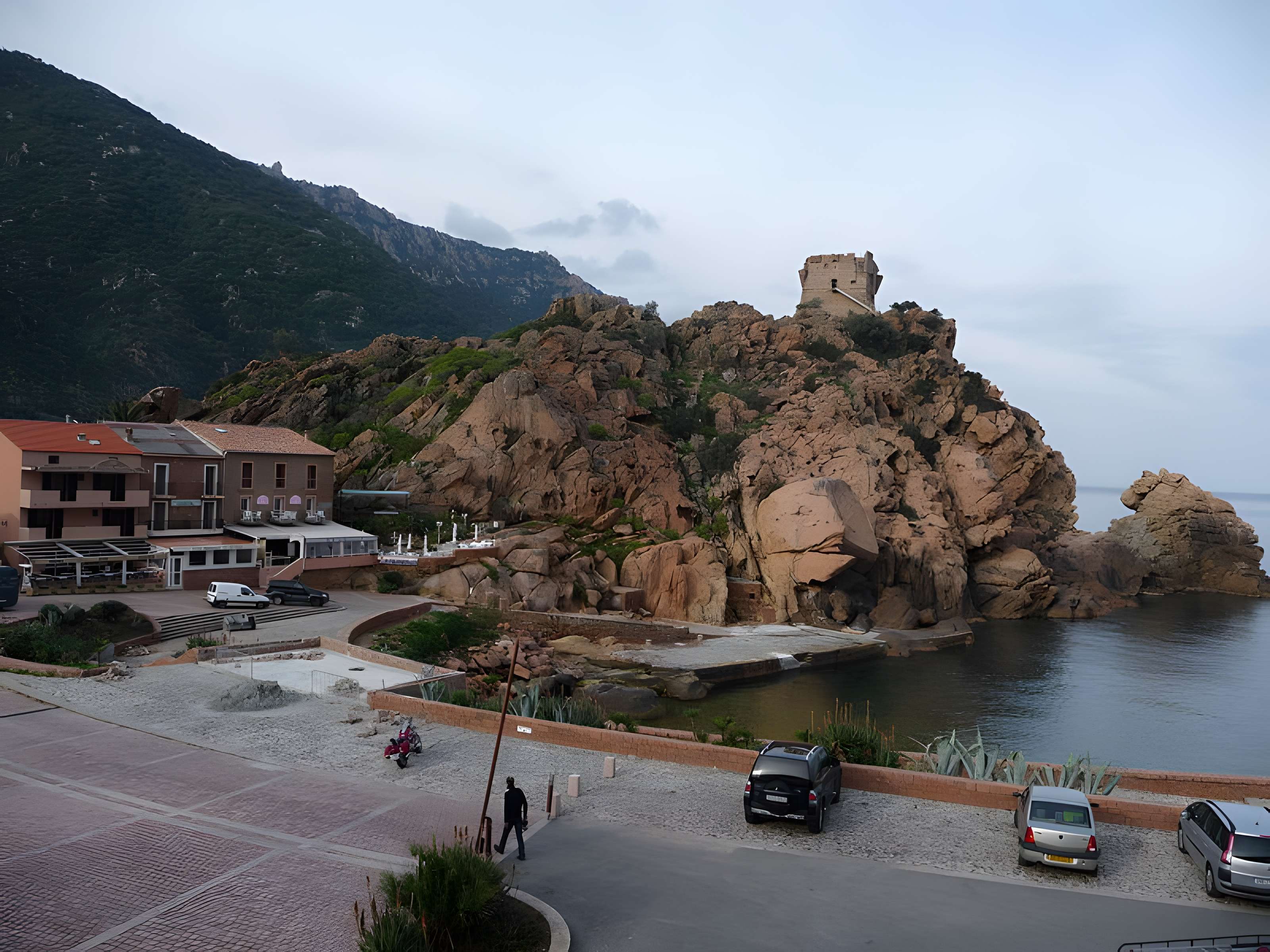 Tour génoise de Porto