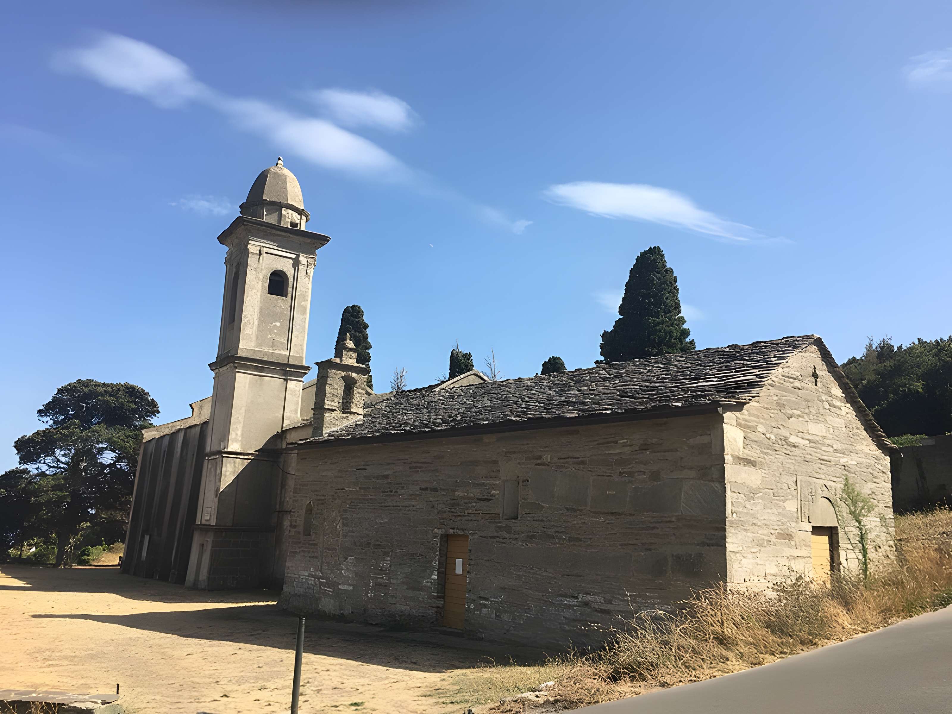 Tour génoise de Sacro