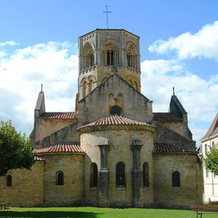 Photo de Collégiale Saint-Hilaire de Semur-en-Brionnais