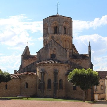 Collégiale Saint-Hilaire de Semur-en-Brionnais