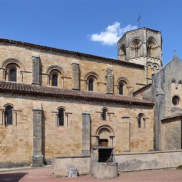 Collégiale Saint-Hilaire de Semur-en-Brionnais
