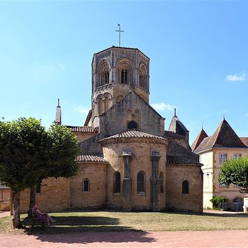 Collégiale Saint-Hilaire de Semur-en-Brionnais