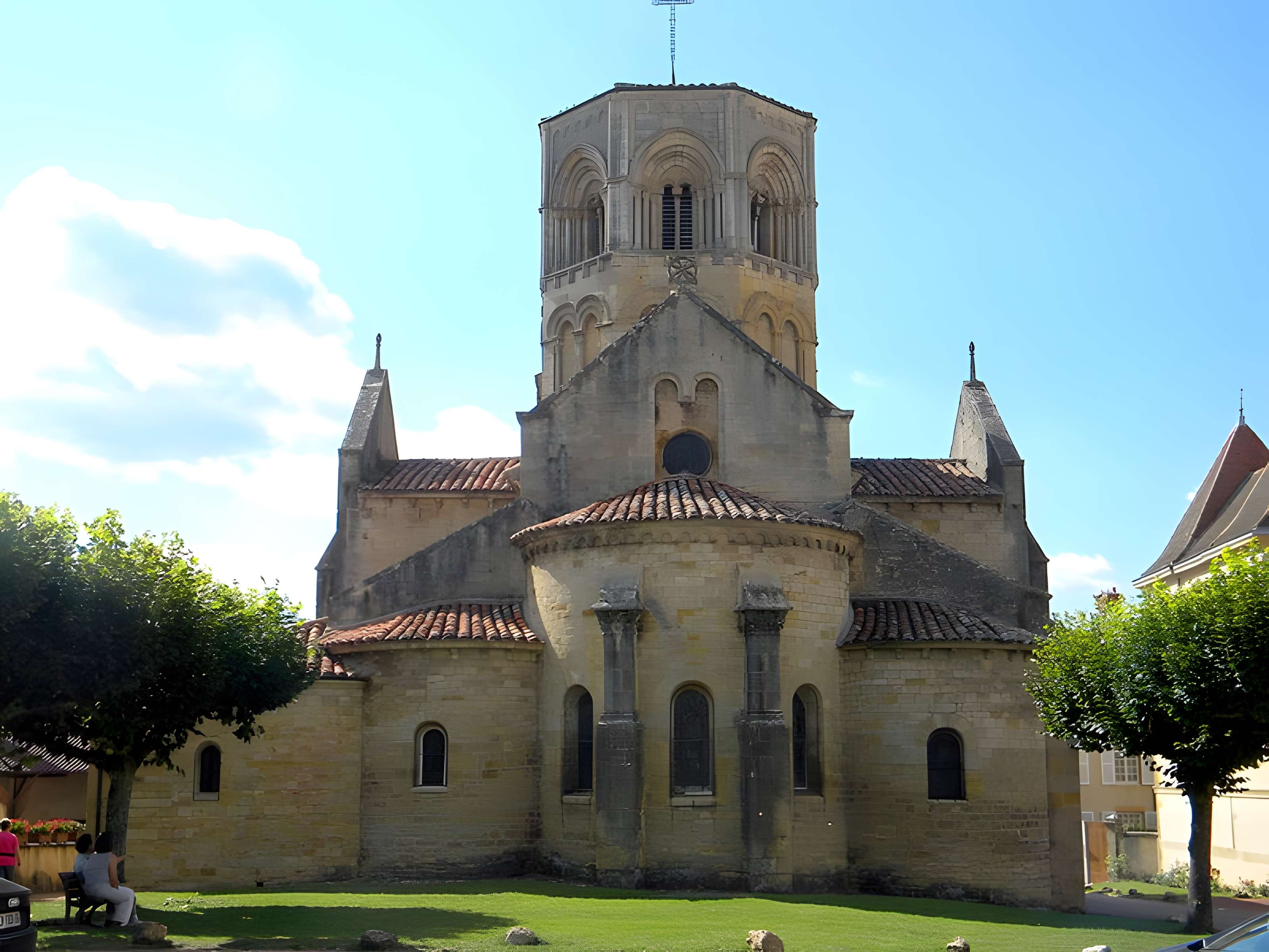 Collégiale Saint-Hilaire de Semur-en-Brionnais