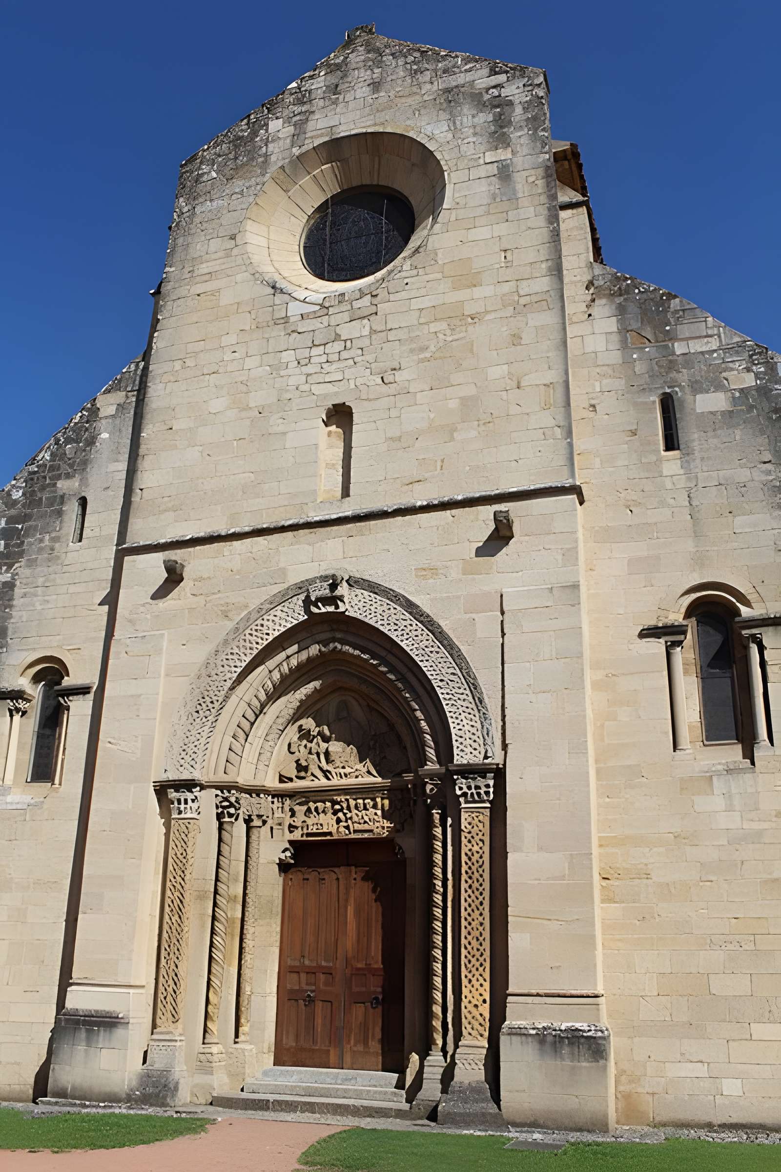 Collégiale Saint-Hilaire de Semur-en-Brionnais