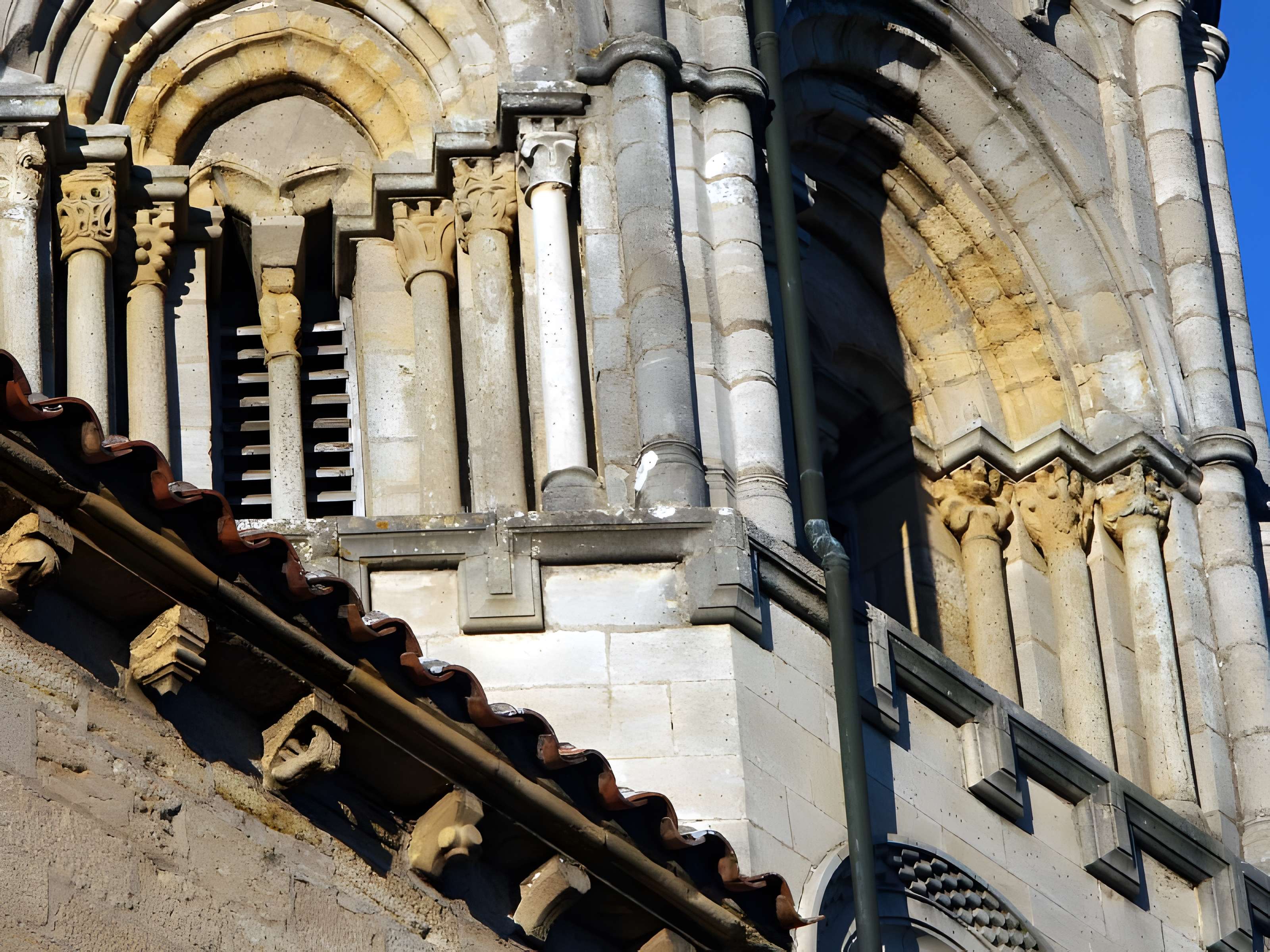 Collégiale Saint-Hilaire de Semur-en-Brionnais