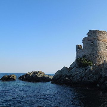 Tour génoise dErbalunga