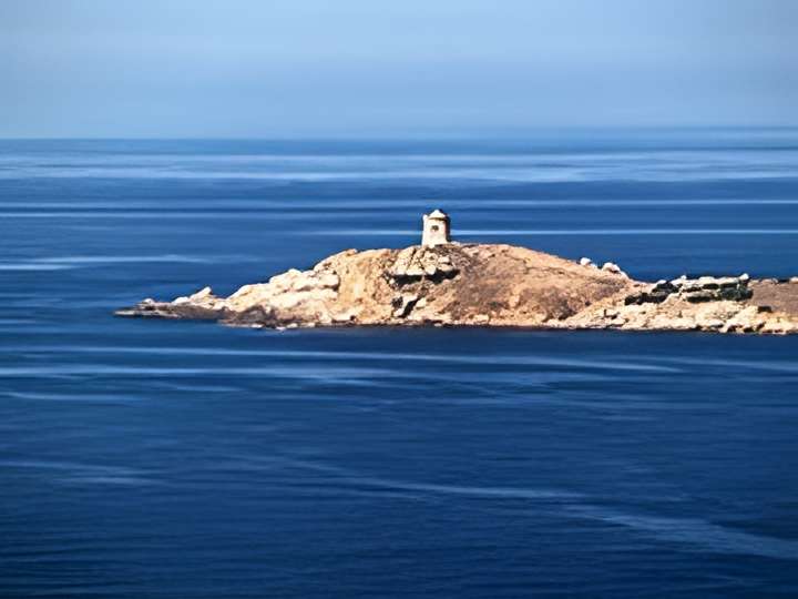 Tour génoise d'Omigna 