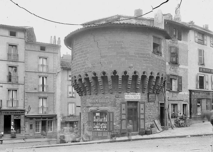 Tour Pannessac du Puy En Velay