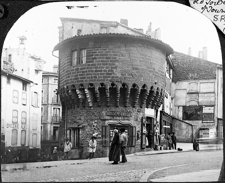 Tour Pannessac du Puy En Velay