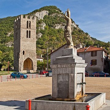 tour saint michel de tarascon sur ariege