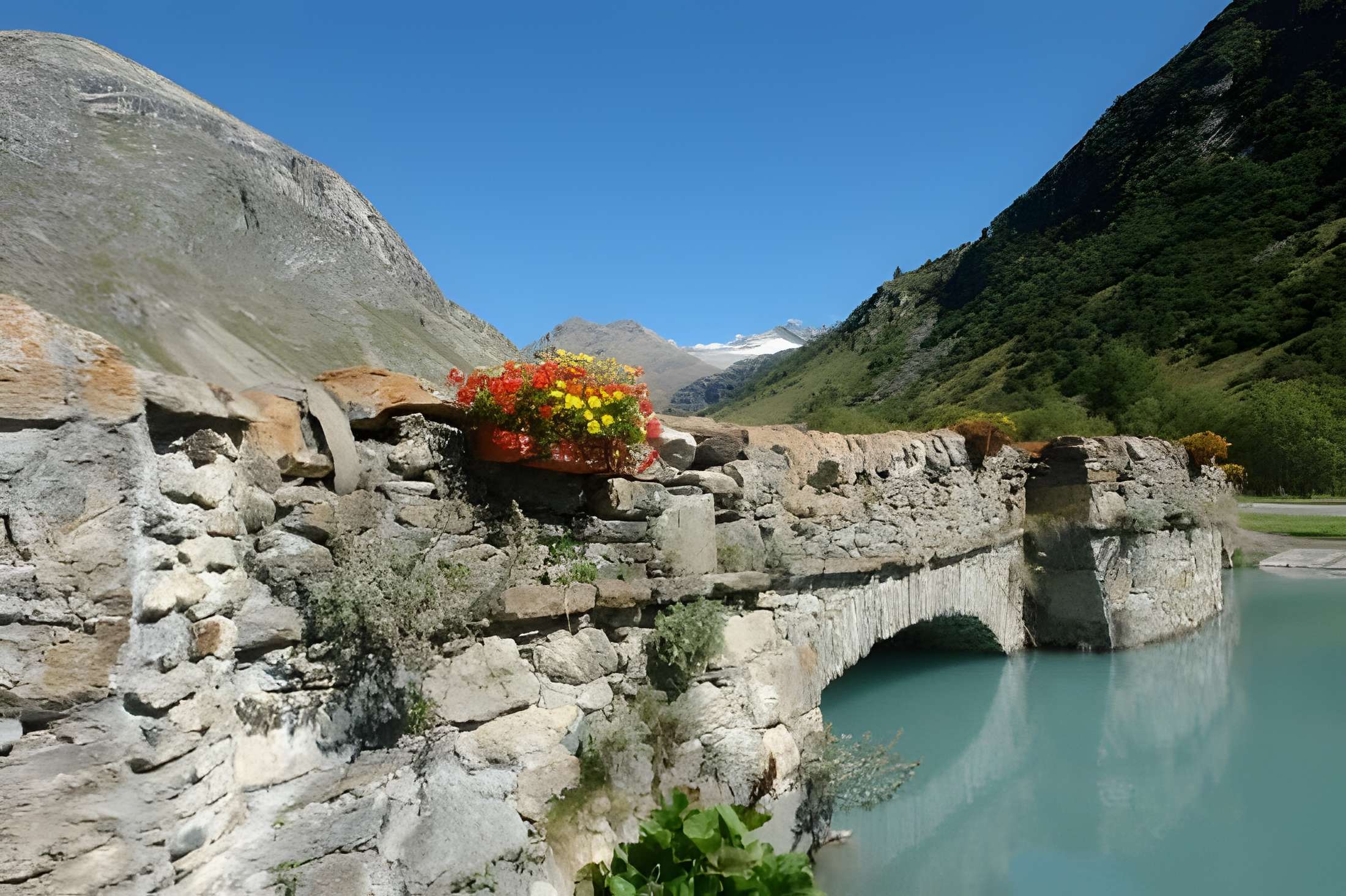 Vieux Pont de Bonneval-sur-Arc 