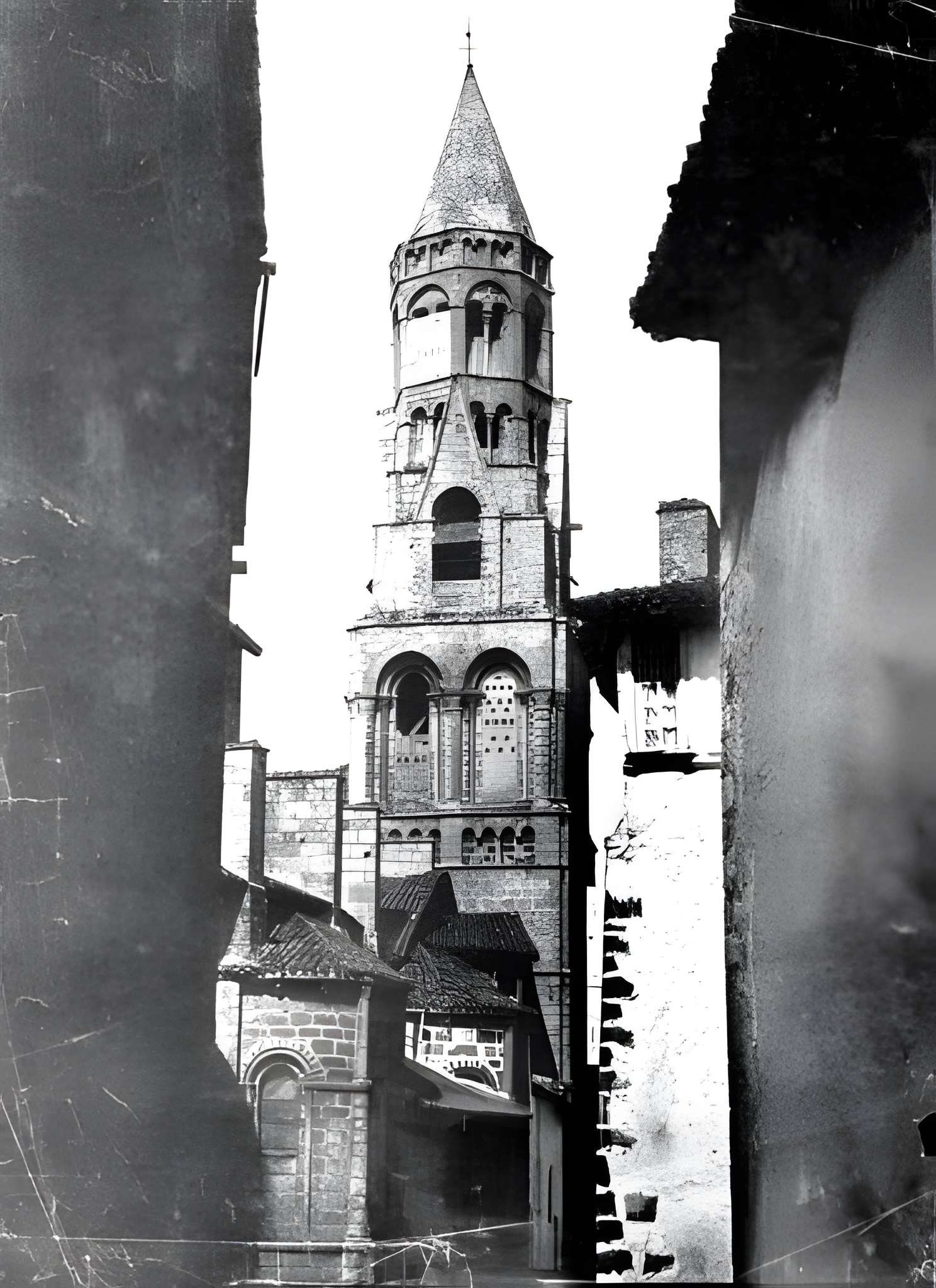 Collégiale Saint-Léonard de Saint-Léonard-de-Noblat