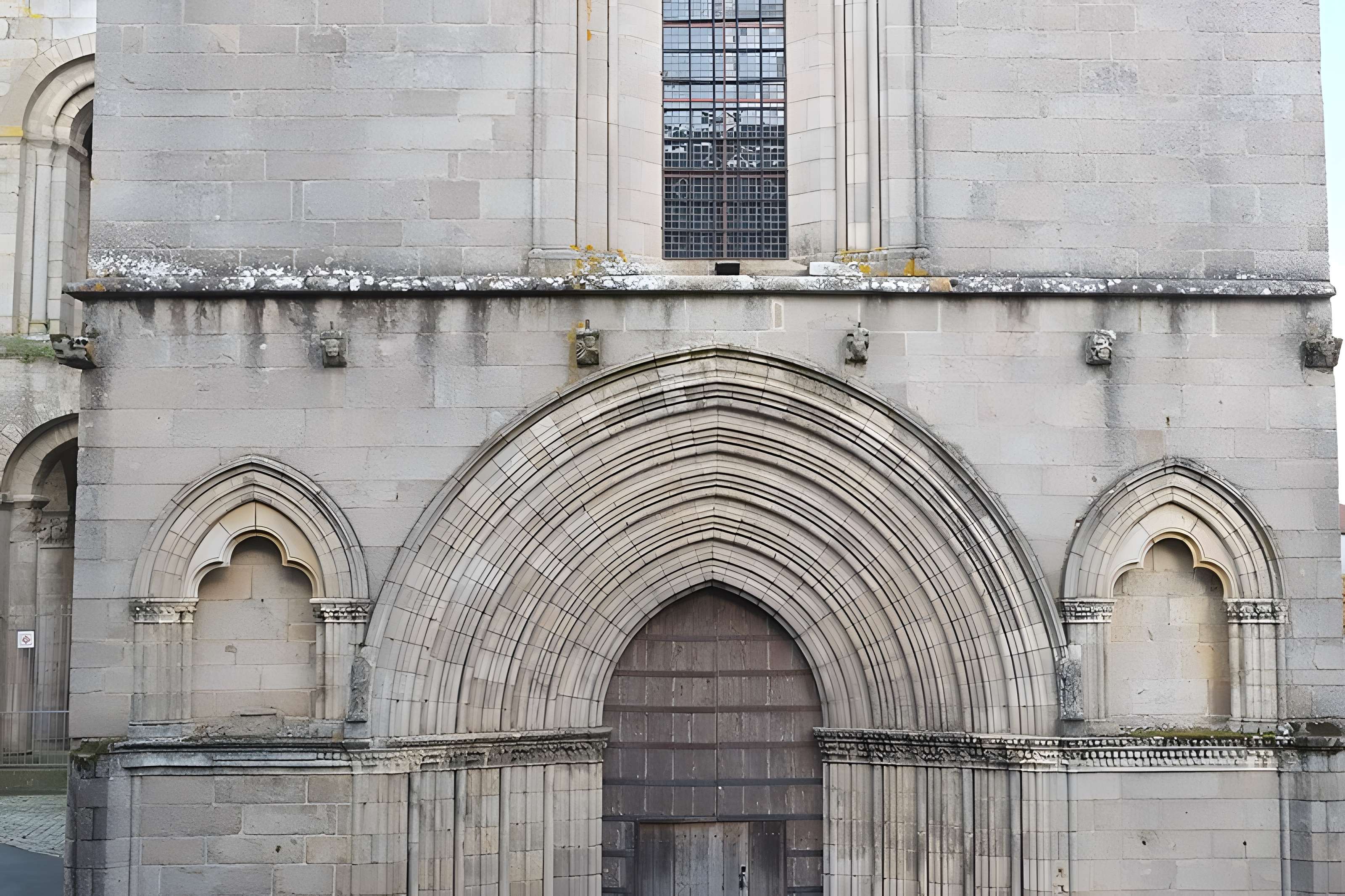 Collégiale Saint-Léonard de Saint-Léonard-de-Noblat