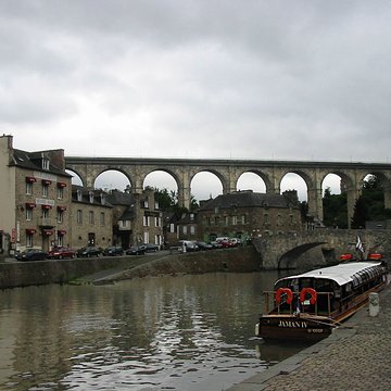 Vieux pont de Dinan