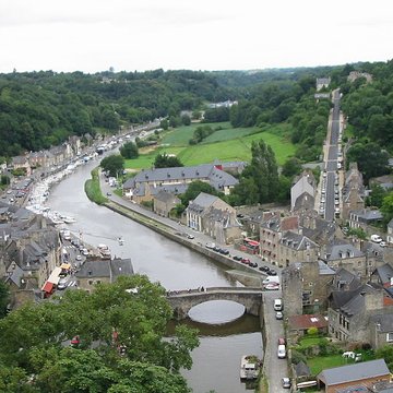 Vieux pont de Dinan