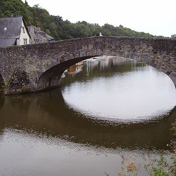 Vieux pont de Dinan