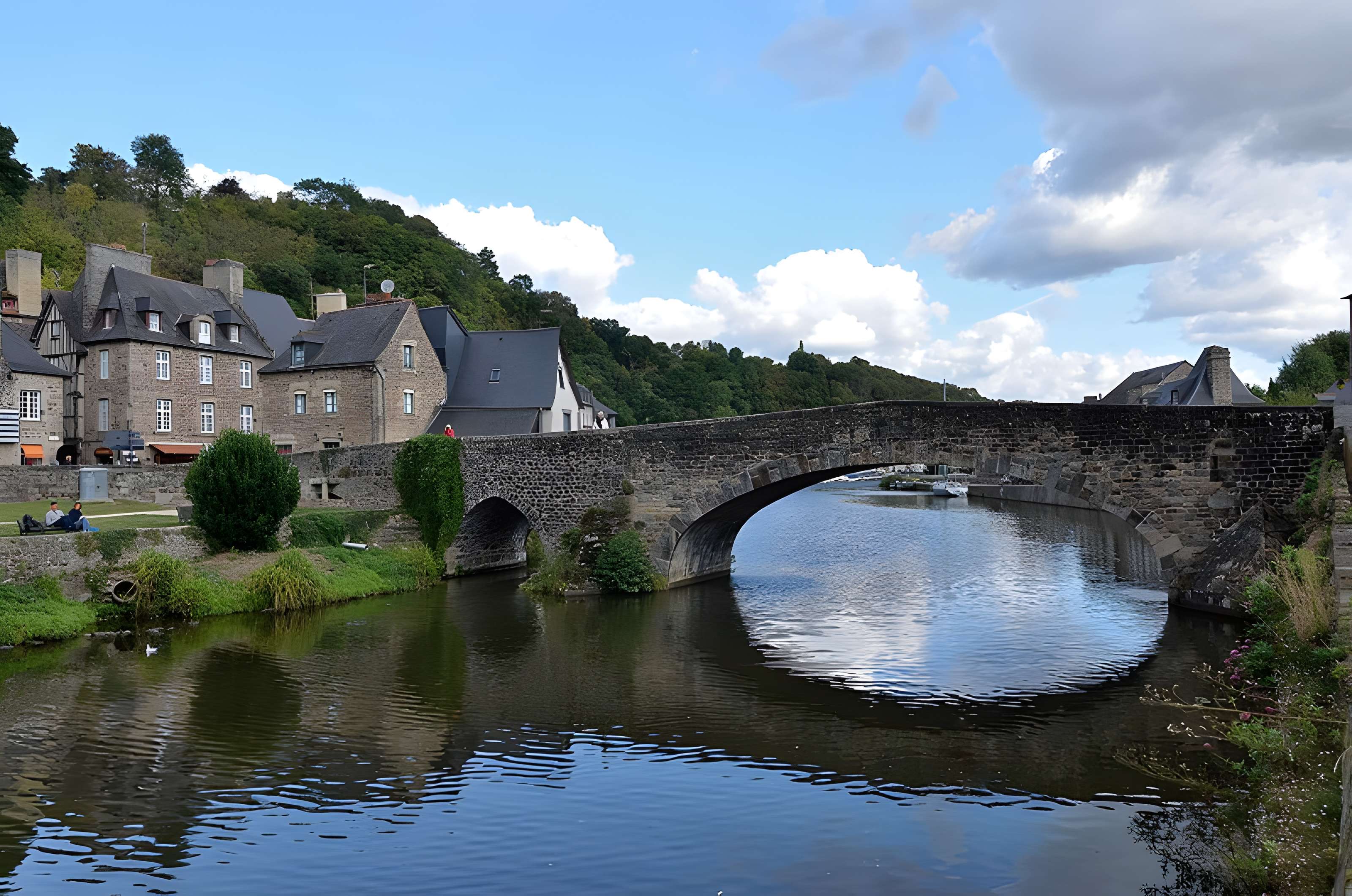 Vieux pont de Dinan