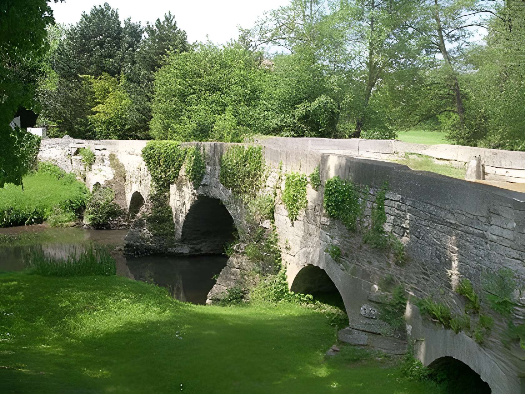 Vieux pont de Juvigny-sur-Seulles 