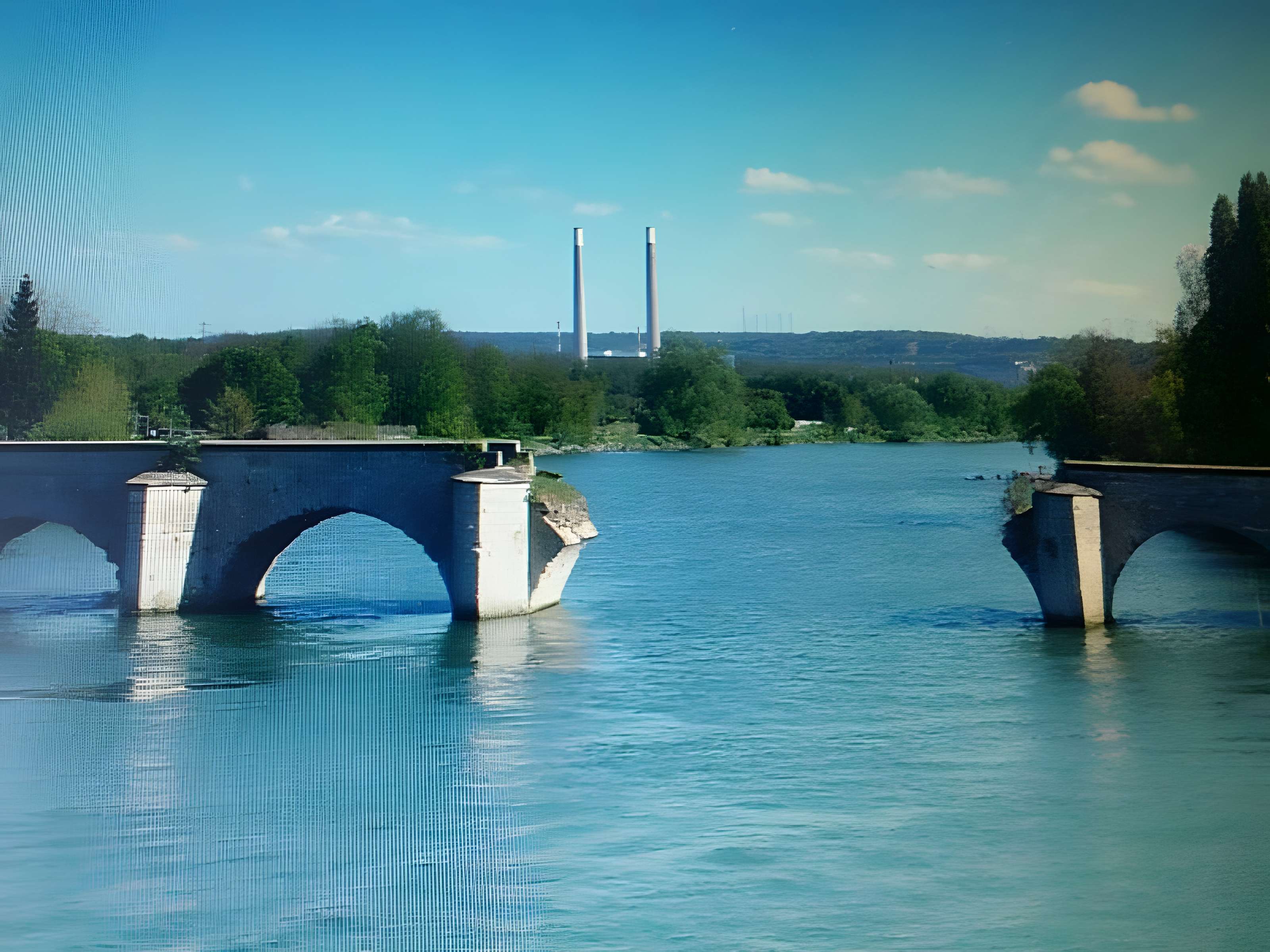 Vieux pont de Limay (également sur commune de Mantes-la-Jolie)