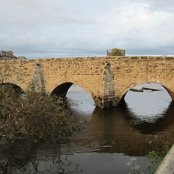 Photo de Vieux pont sur la Selune également sur commune de Poilley