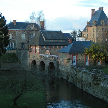 Vieux pont de Poilley