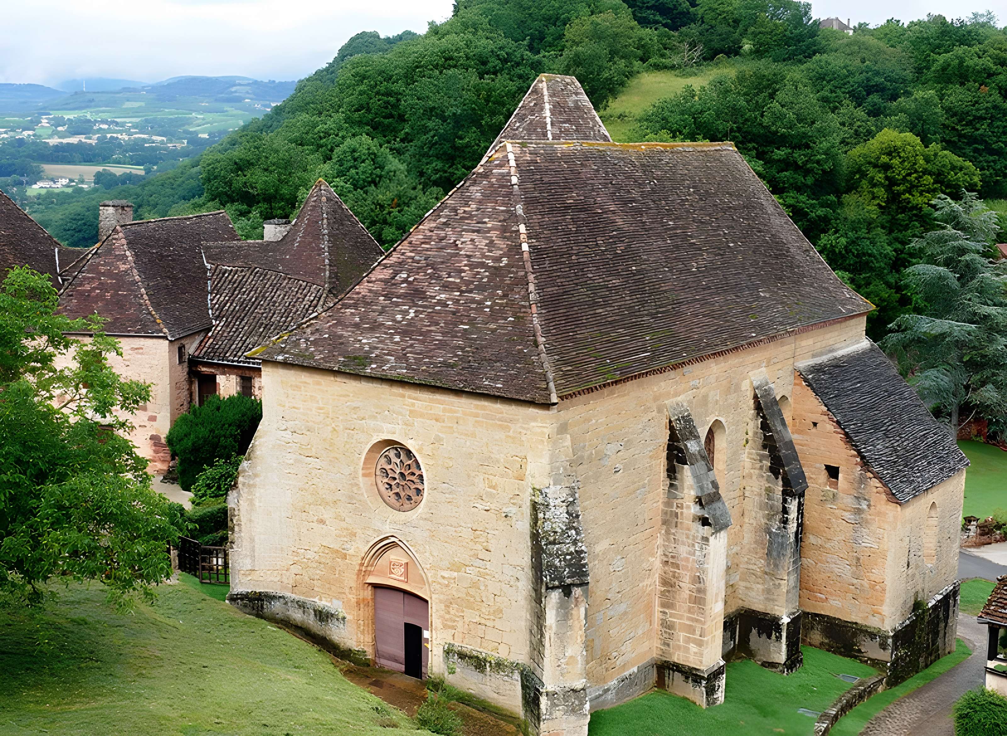 Collégiale Saint-Louis du château de Castelnau-de-Bretenoux