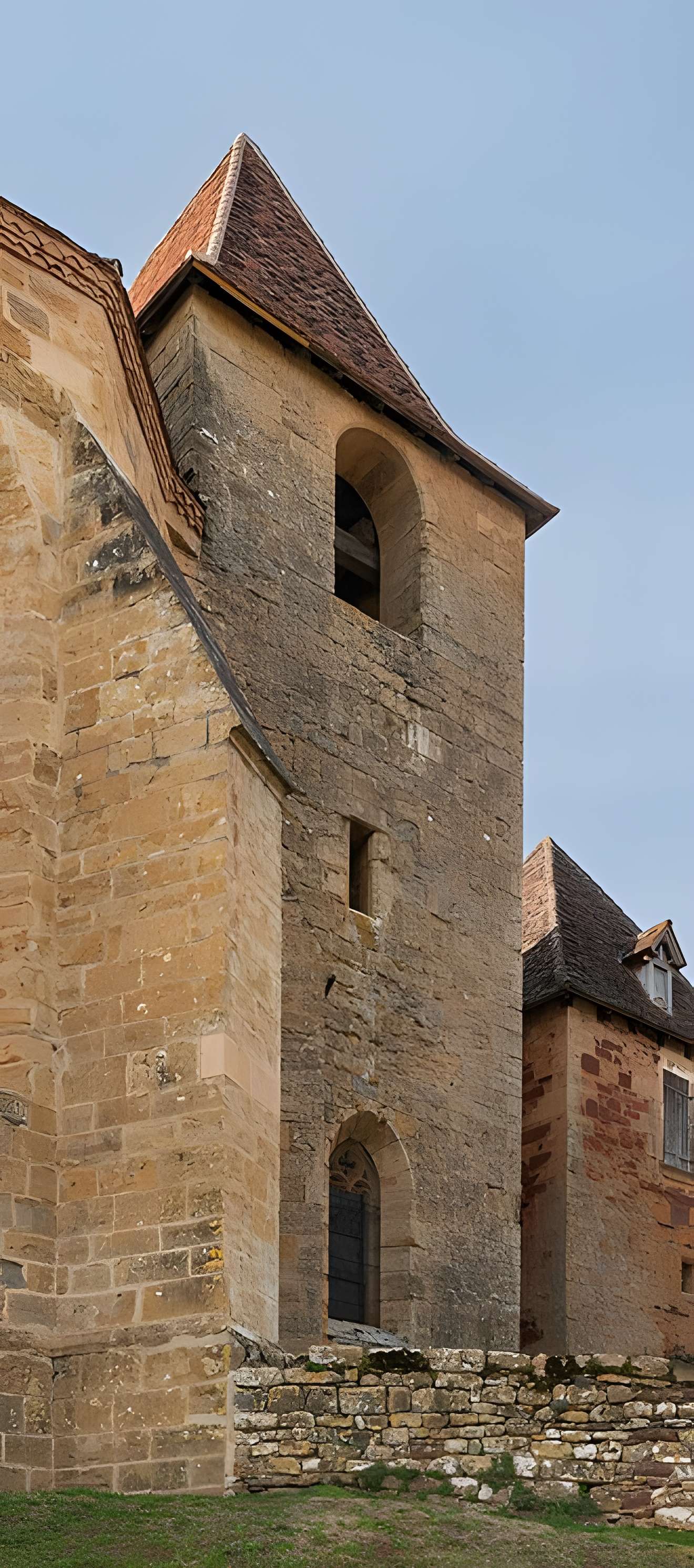 Collégiale Saint-Louis du château de Castelnau-de-Bretenoux