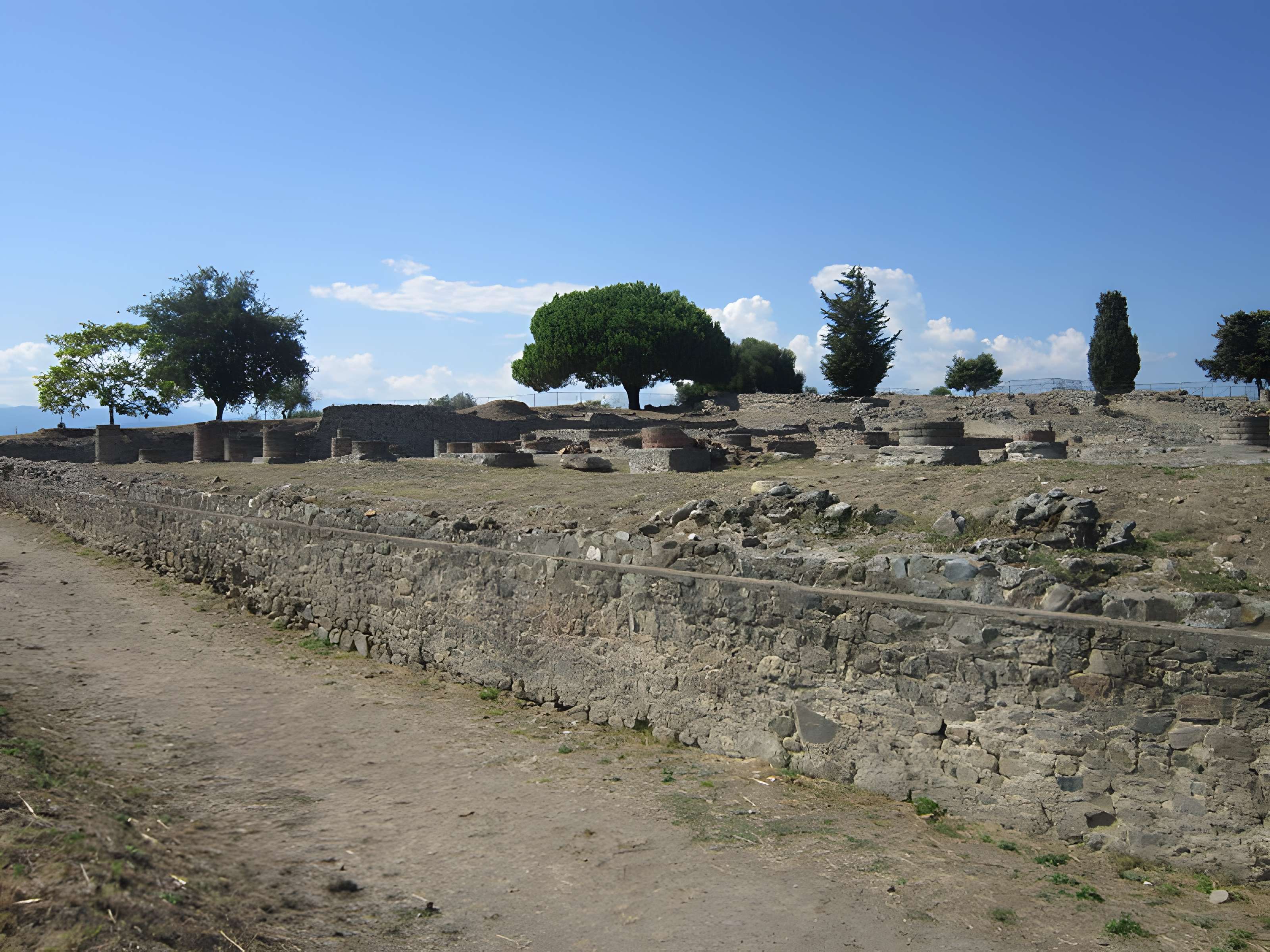 Ville antique d'Aléria