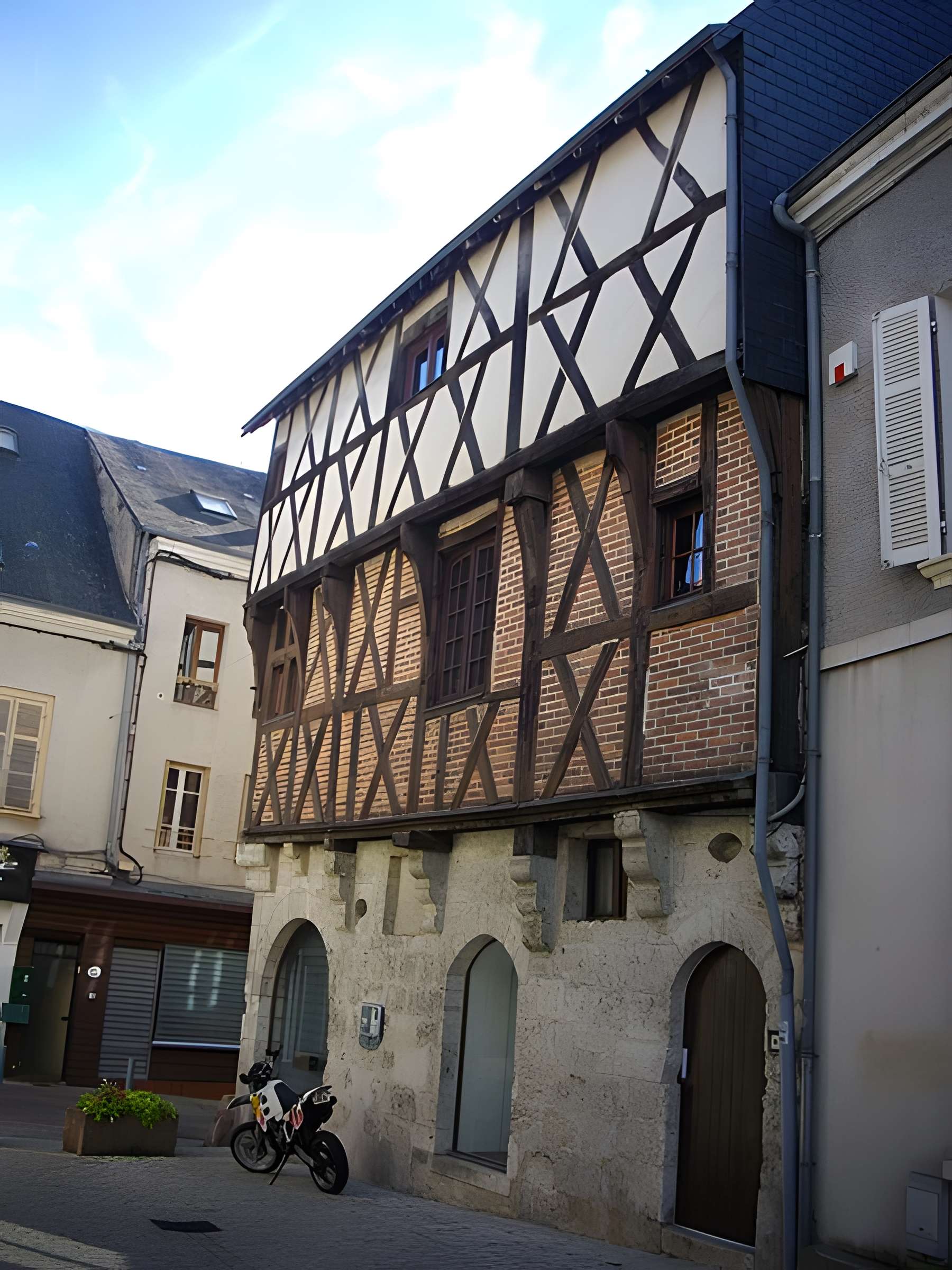 2 Maisons à pans de bois de Vierzon