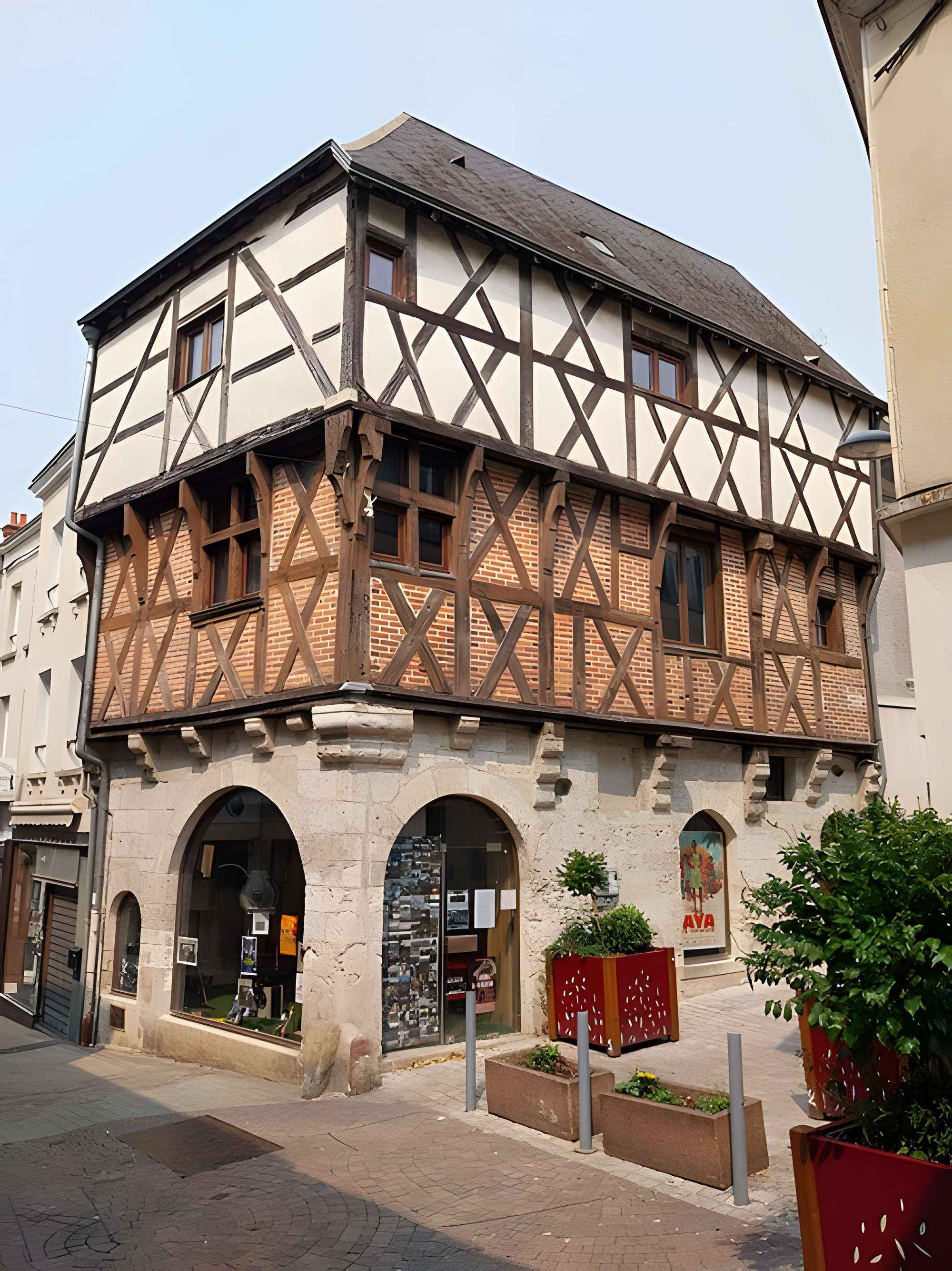 2 Maisons à pans de bois de Vierzon