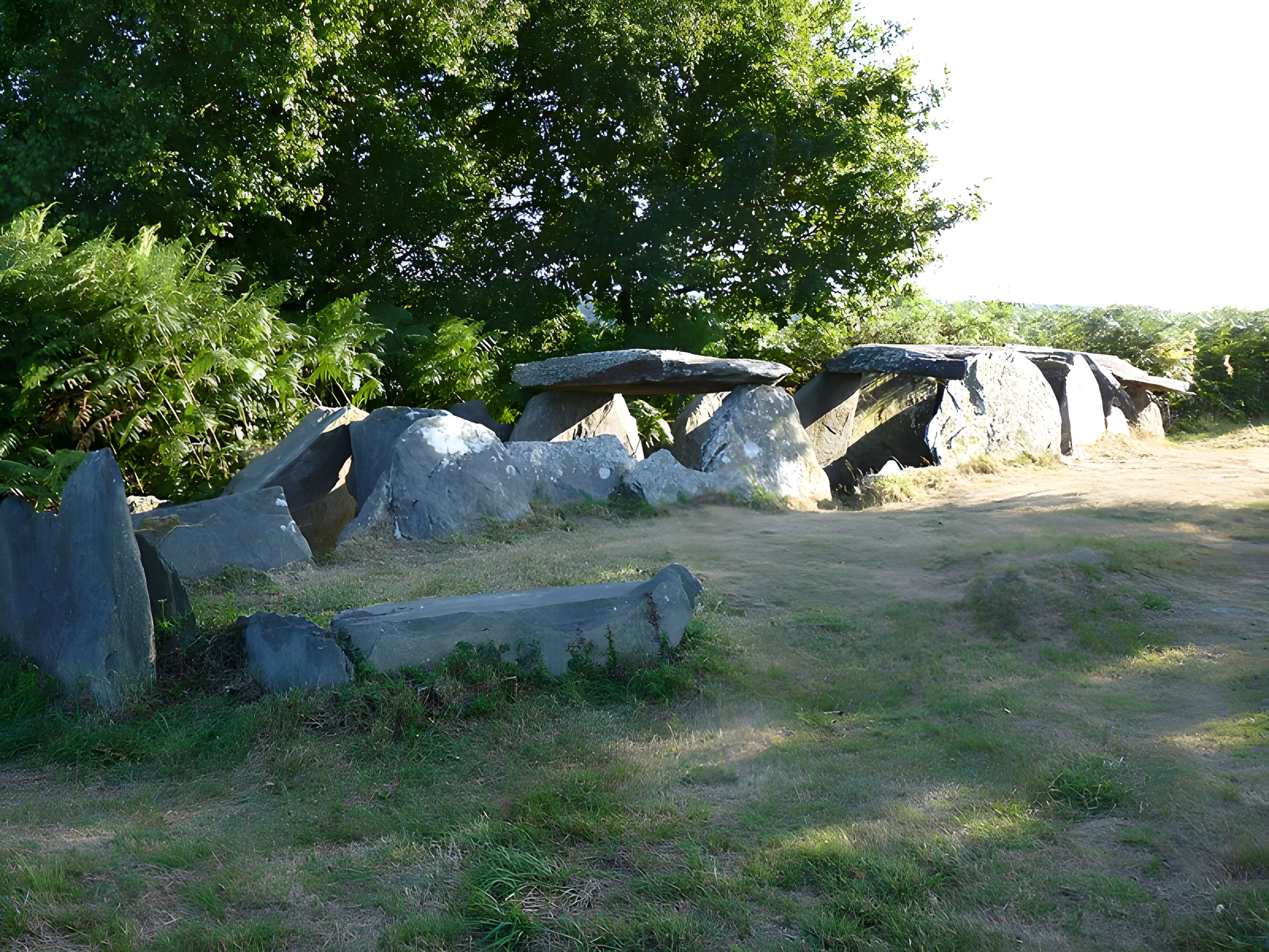 3 Allées couvertes de Laniscat