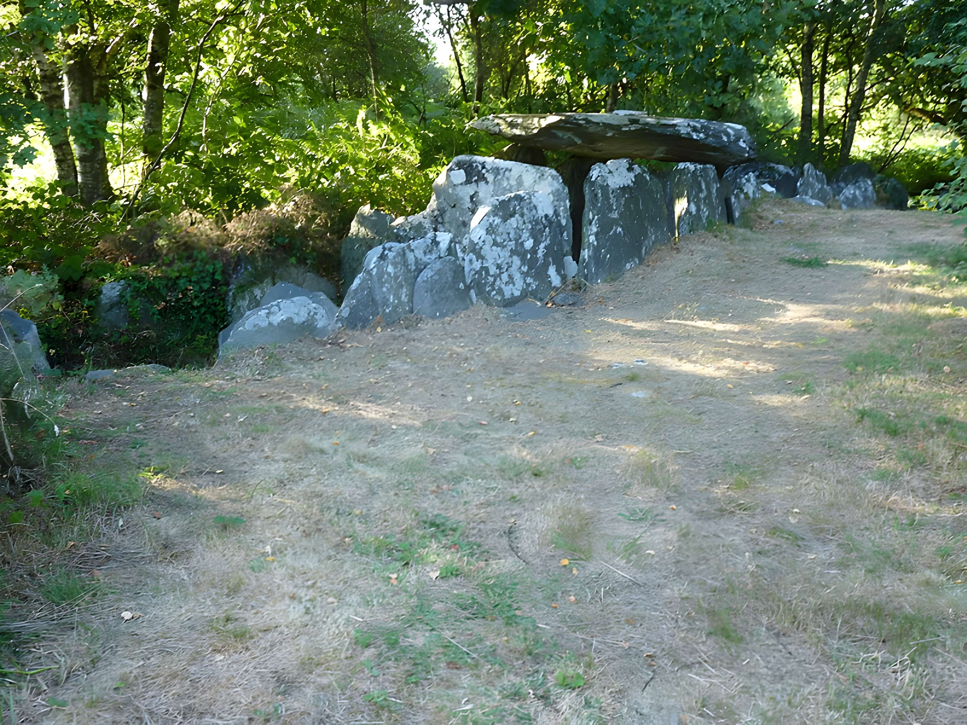 3 Allées couvertes de Laniscat