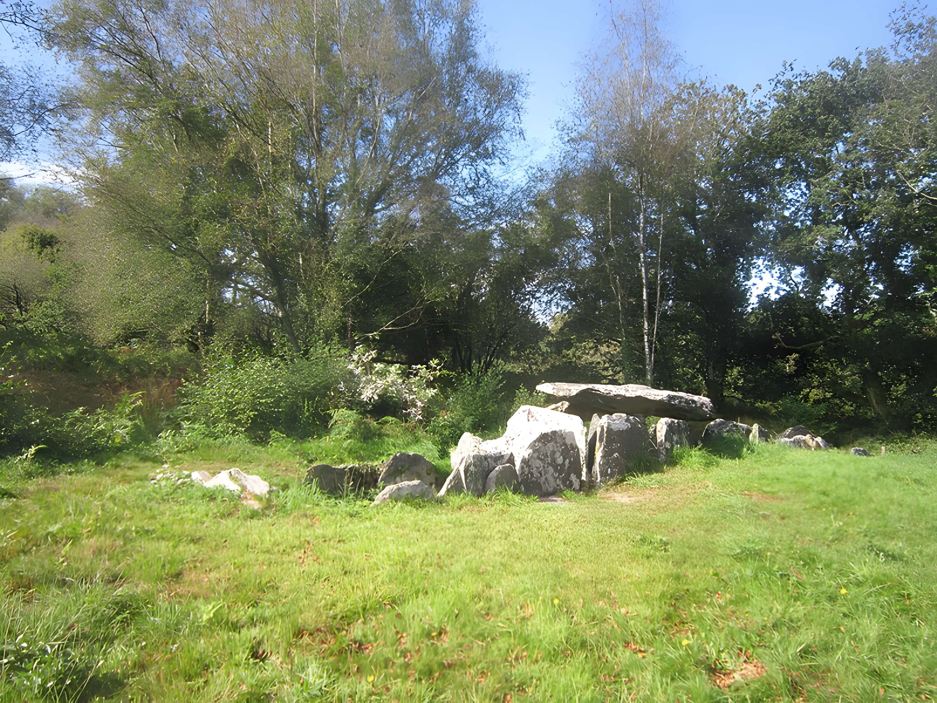 3 Allées couvertes de Laniscat