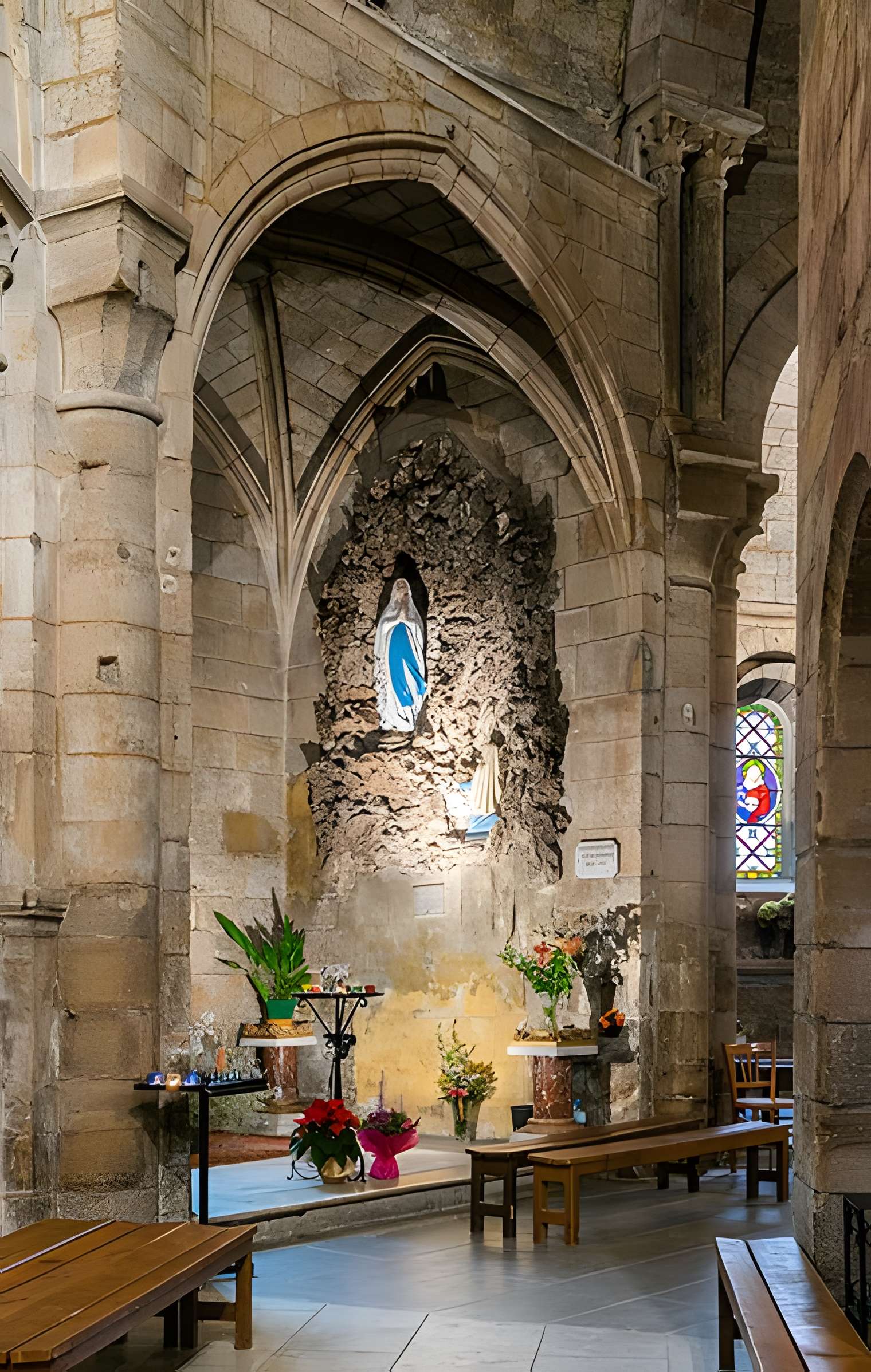 Collégiale Saint-Martin de La Canourgue