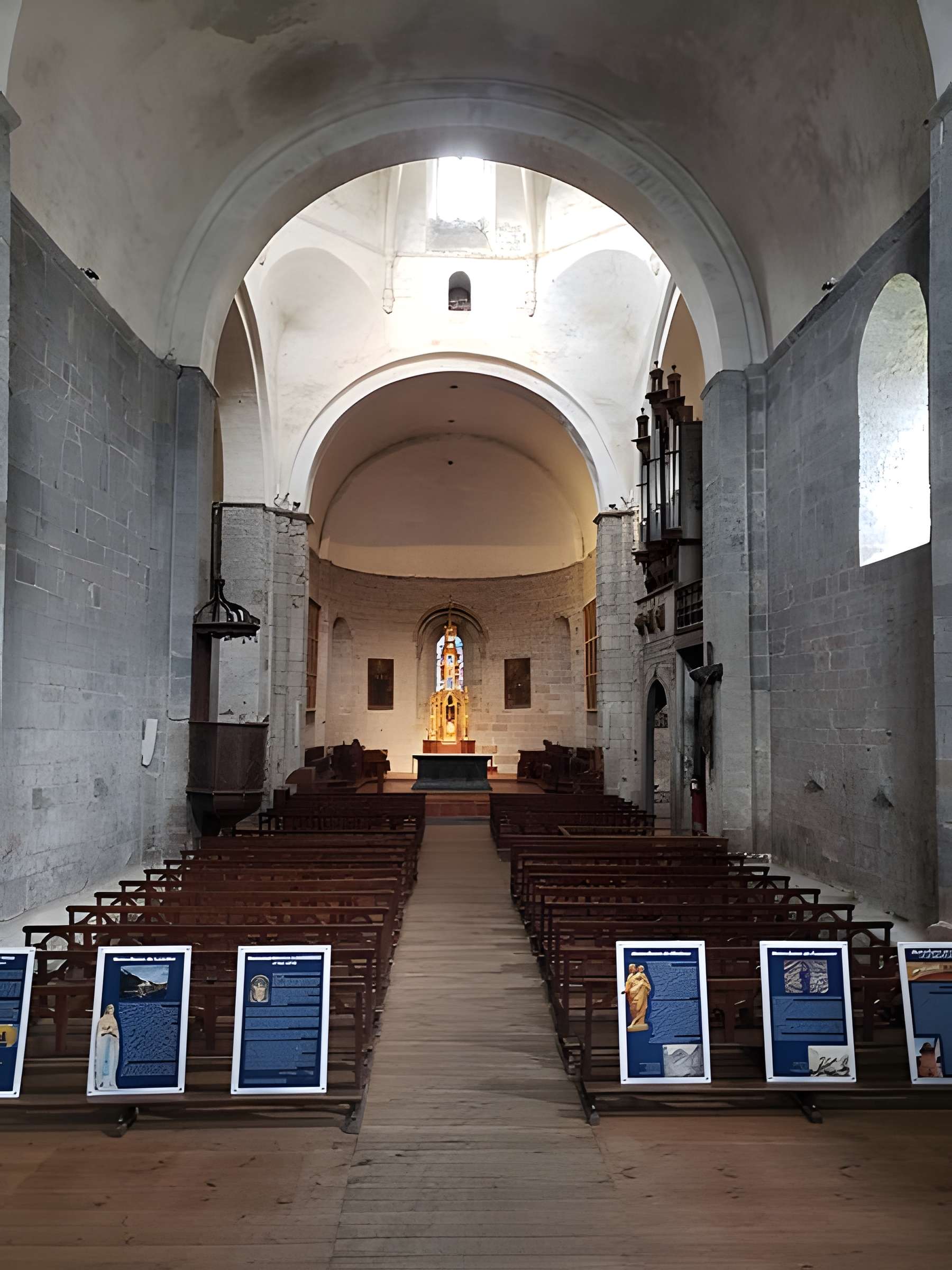 Abbatiale Notre-Dame-de-l'Assomption de Saint-Savin