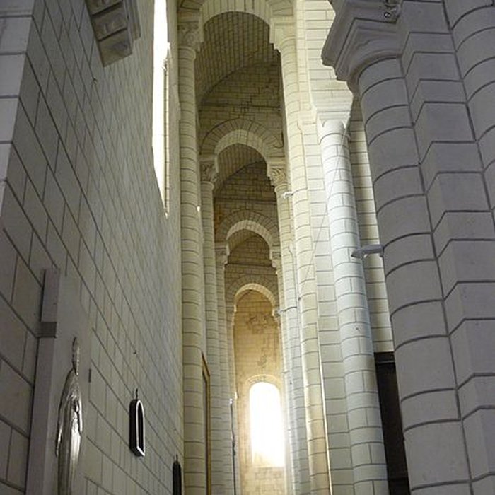 Photo de Abbatiale Saint-Pierre de Preuilly-sur-Claise